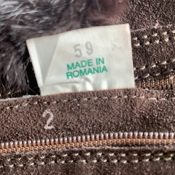 Brown sued soft Genuine fur size 8 boots - Picture 11 of 12